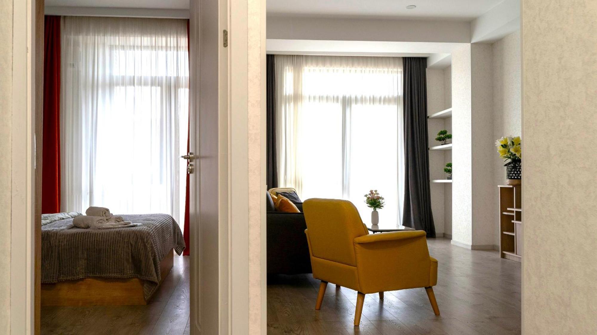 Cozy Apartment In The Heart Of Tiflis Exterior foto